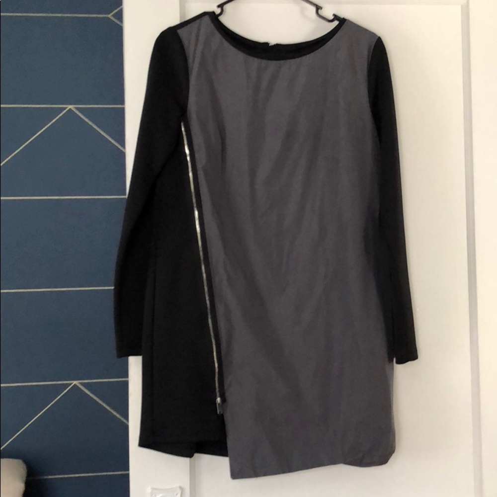 DEMOO PARKCHOONMOO Black & Gray Dress